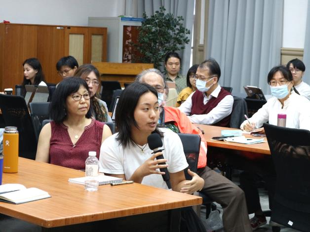 Audience Engaged in a QA Session